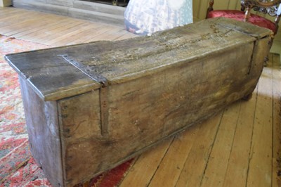 Lot 29 - Impressive oak boarded chest, circa 1500
