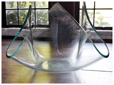 Lot 113 - Contemporary 'Fazaletto' style clear glass dish