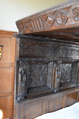 Lot 78 - James I oak tester bed