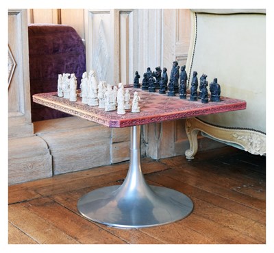 Lot 137 - Unusual mid-century chessboard