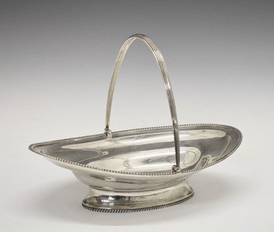 Lot 333 - George III silver bread basket