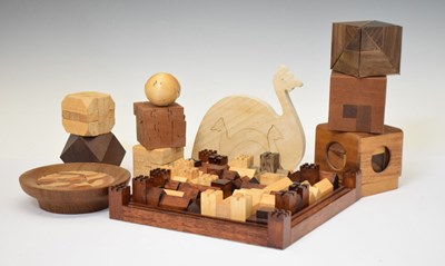 Lot 142 - Collection of wooden desk toys