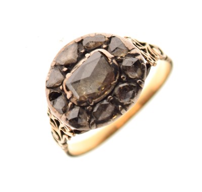 Lot 14 - Late 18th Century rose diamond cluster ring