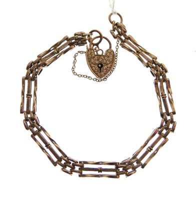 Lot 70 - Gate link bracelet