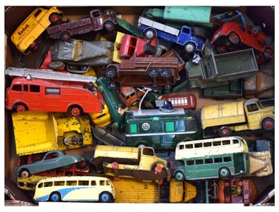 Lot 318 - Dinky Toys