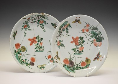 Lot 467 - Near pair of early to mid 18th Century Chinese Famille Verte porcelain dishes