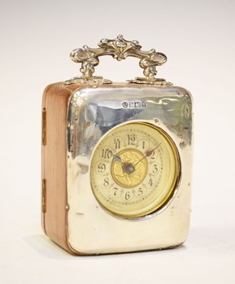 Lot 140 - Early 20th Century desk clock