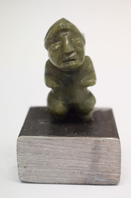 Lot 402 - Pre Columbian Mayan jade figure