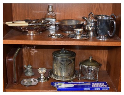 Lot 631 - Silver plate