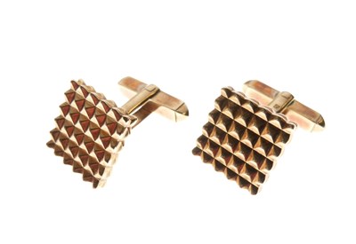 Lot 324 - Pair of 9ct gold square cufflinks