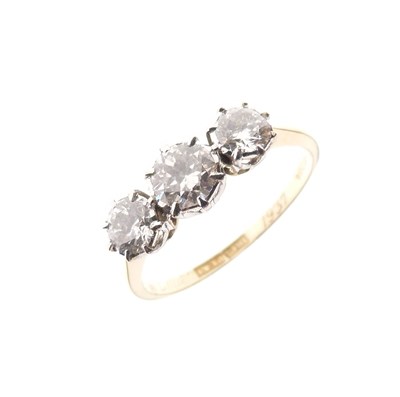 Lot 5 - Three-stone old cut diamond ring