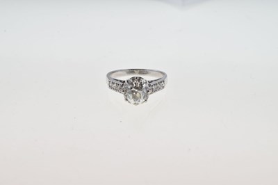 Lot 3 - Single stone diamond ring