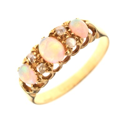 Lot 21 - 18ct gold opal and diamond ring