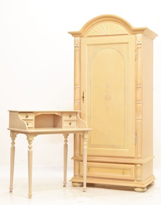 Lot 601 - Arch top wardrobe and matching dressing table
