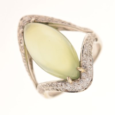 Lot 13 - Diamond and gemstone dress ring