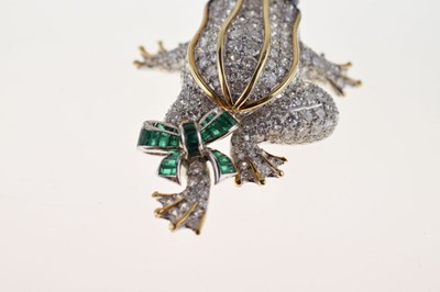 Lot 16 - Diamond, ruby and emerald set frog brooch
