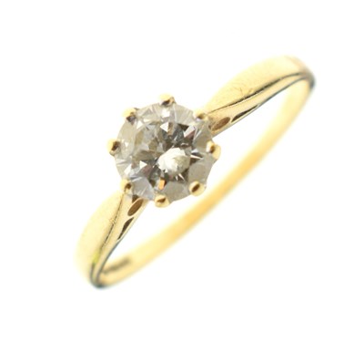 Lot 4 - 18ct gold single-stone diamond ring