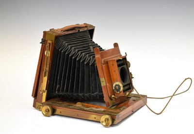 Lot 339 - Thornton Pickard Triple 'Imperial' Extension mahogany and brass camera