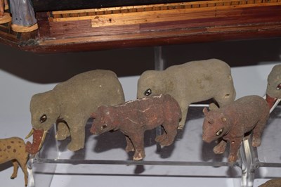 Lot 307 - 19th Century straw-work Noah's Ark