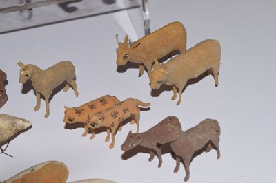 Lot 307 - 19th Century straw-work Noah's Ark