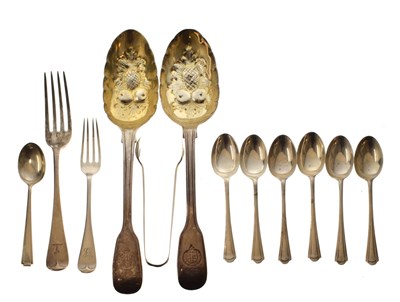 Lot 227 - Quantity of small silver, to include sugar tongs, etc