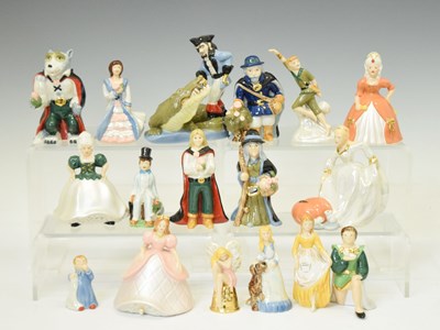 Lot 418 - Quantity of boxed Wade figures