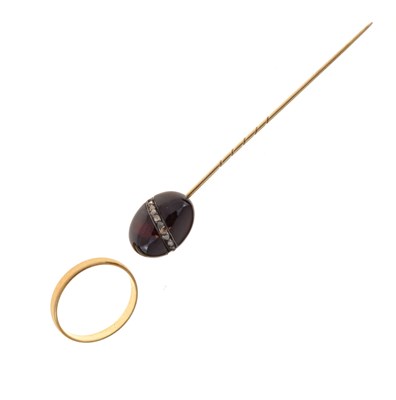 Lot 41 - Yellow metal stick pin and 9ct gold wedding band