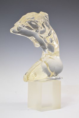Lot 461 - Andrea Tagliapietra (b.1955) - Murano glass sculpture of a kneeling woman