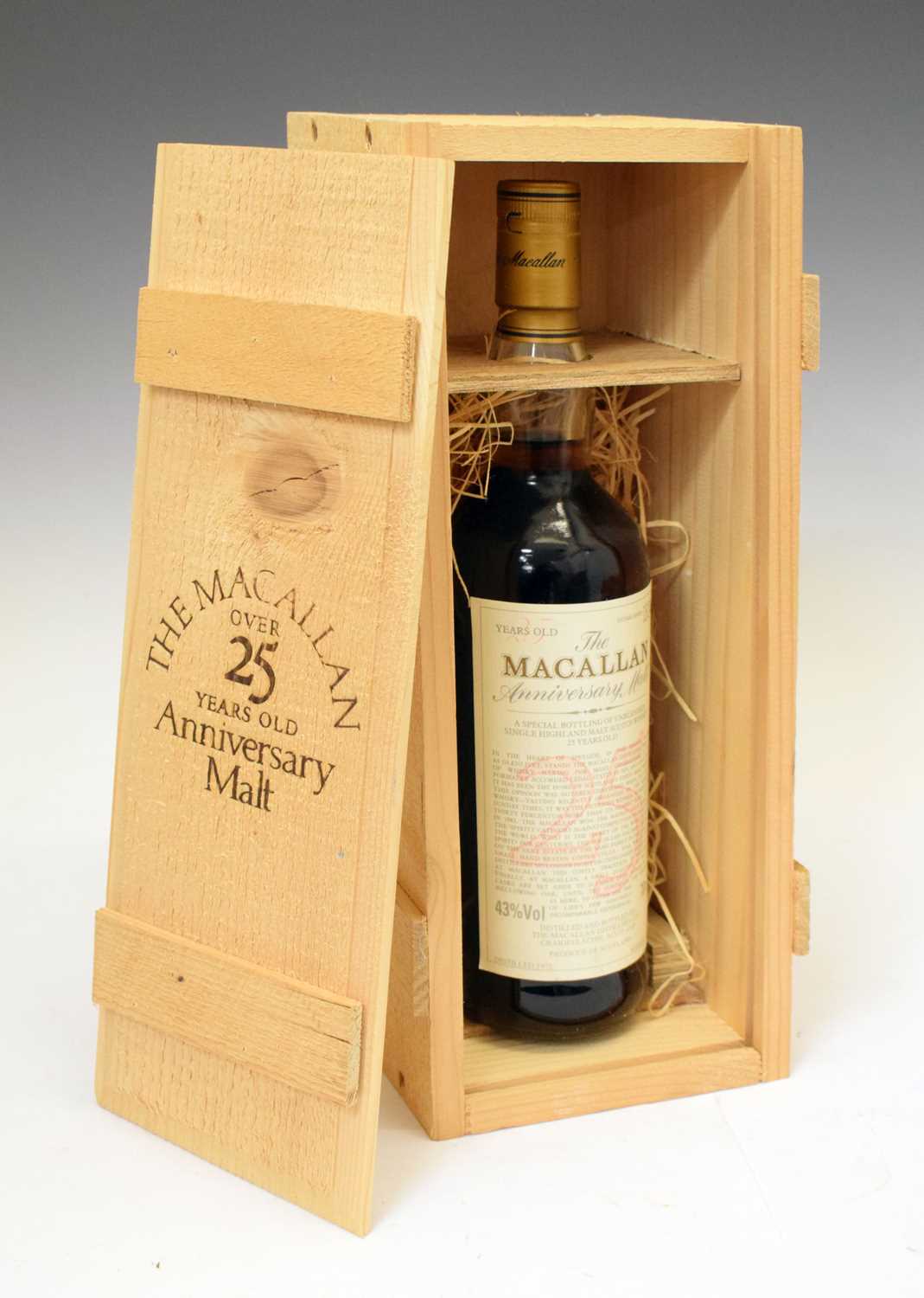 Lot 785 - The Macallan 25 Years Old Anniversary Malt