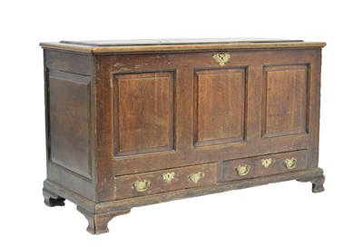 Lot 699 - 18th century oak three-panelled mule chest
