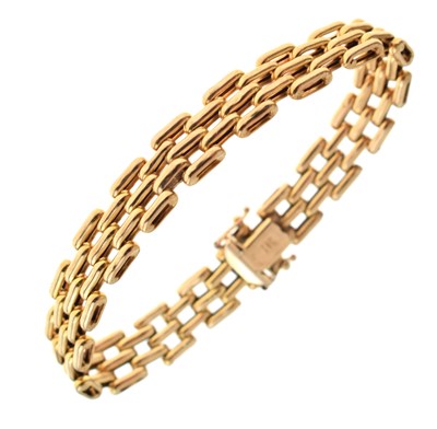 Lot 89 - 9ct gold fancy link bracelet