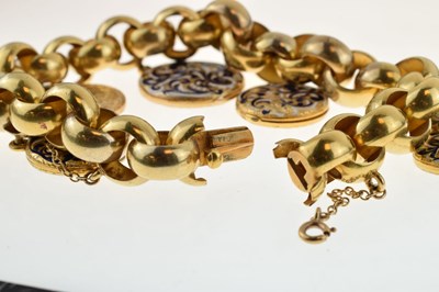 Lot 174 - Victorian gold bracelet