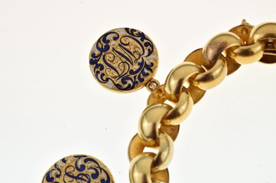 Lot 174 - Victorian gold bracelet