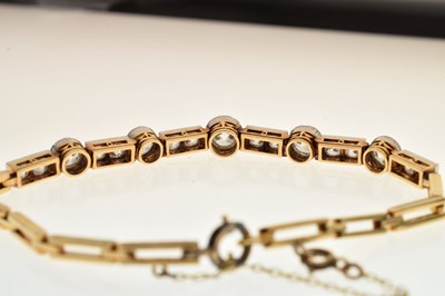 Lot 175 - Edwardian diamond bracelet