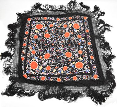 Lot 604 - Embroidered mantilla