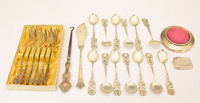 Lot 185 - Twelve 800 standard white-metal teaspoons, together with a quantity of silver items