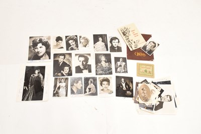 Lot 263 - Collection of mostly early 20th century autographs
