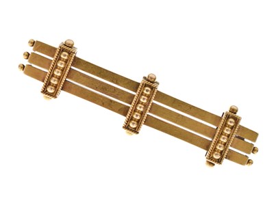 Lot 46 - Late Victorian/Edwardian bar brooch