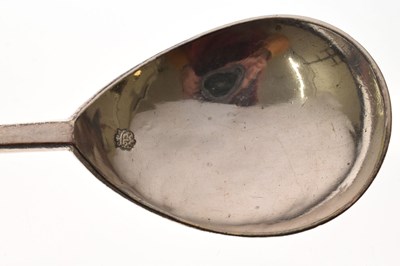 Lot 238 - James I silver Saint Matthew apostle spoon