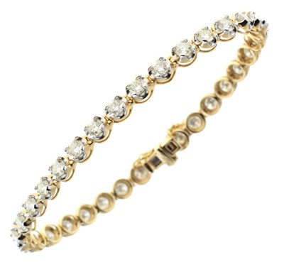 Lot 41 - Diamond line bracelet