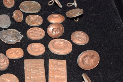 Lot 304 - Collection of metal intaglios