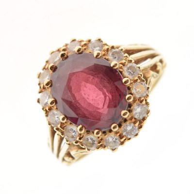 Lot 46 - 18ct gold cluster dress ring