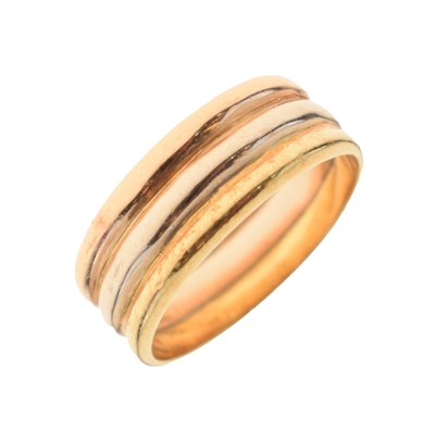 Lot 25 - Cypriot three-colour gold wedding ring, stamped '18ct'