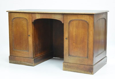 Lot 654 - Mahogany twin pedestal desk