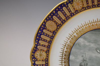 Lot 401 - Late 18th century Flight Worcester plate from the 'Hope Service'
