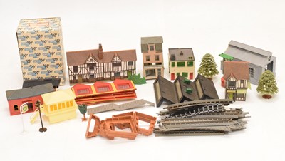 Lot 342 - Large quantity of Triang-Hornby and other 00 gauge trackside buildings
