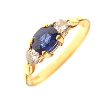 Lot 9 - 18ct gold, sapphire and diamond three-stone ring