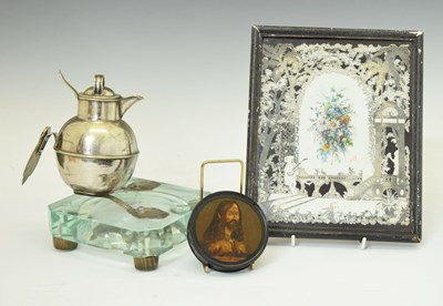 Lot 221 - Aesthetic style stand with plated Jersey jug