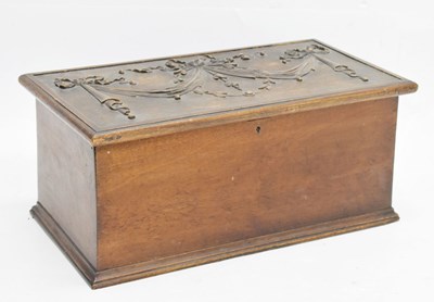 Lot 267 - Late Victorian stipple carved box