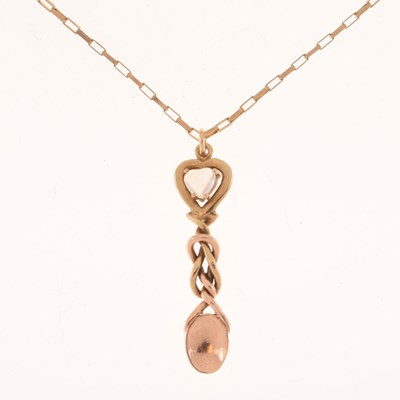Lot 38 - 9ct gold Welsh 'love spoon' pendant